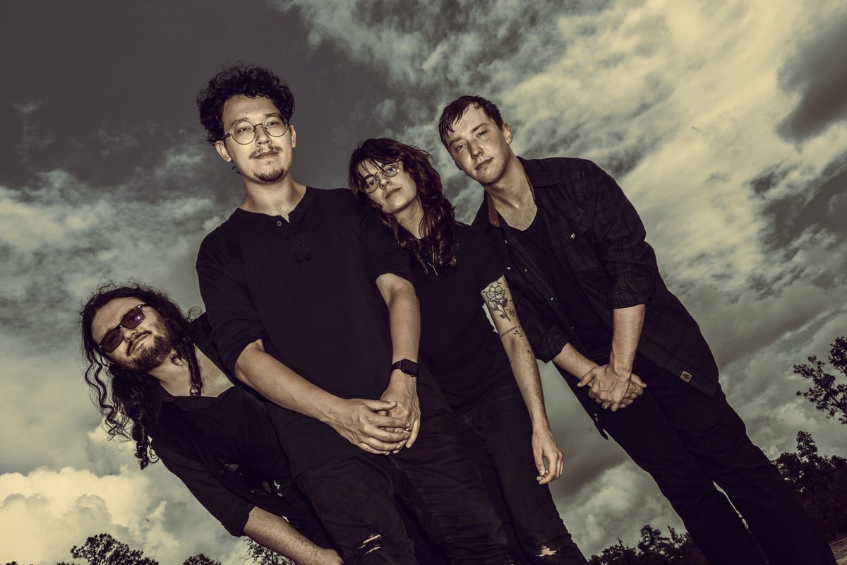 SCENE REPORT : Mostly Strangers Mark Their New EP The Dangers With a Release Show at Boggs Social & Supply on October 17